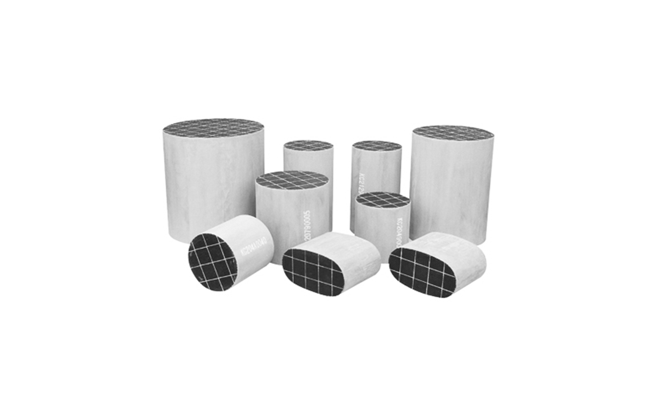 SiC DPF（柴油微粒过滤器） (图1)